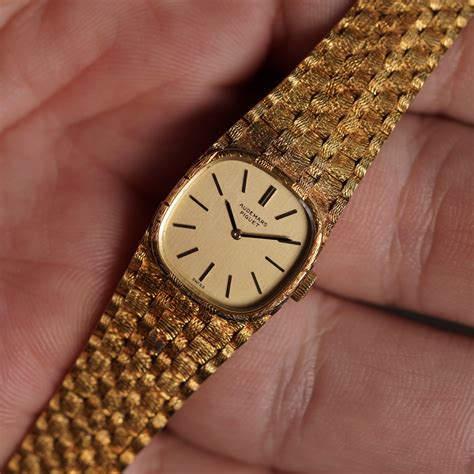 audemars piguet vintage gold|Audemars Piguet average price.